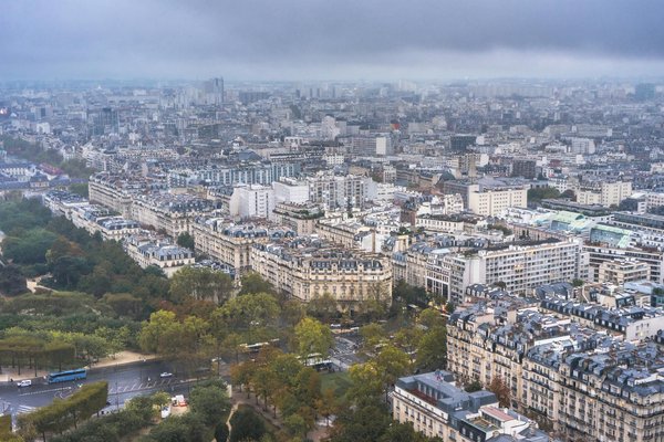 Quelles croisières permettent de visiter des réserves naturelles en Galice?