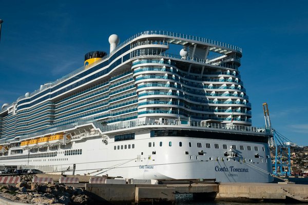 Est-il possible de louer une péniche pour des vacances sur les canaux de Belgique ?
